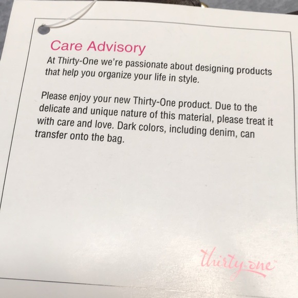 THIRTY-ONE NWT Aztec Tribal Southwest Tapestry Style Reversible Travel Bag - Picture 14 of 15